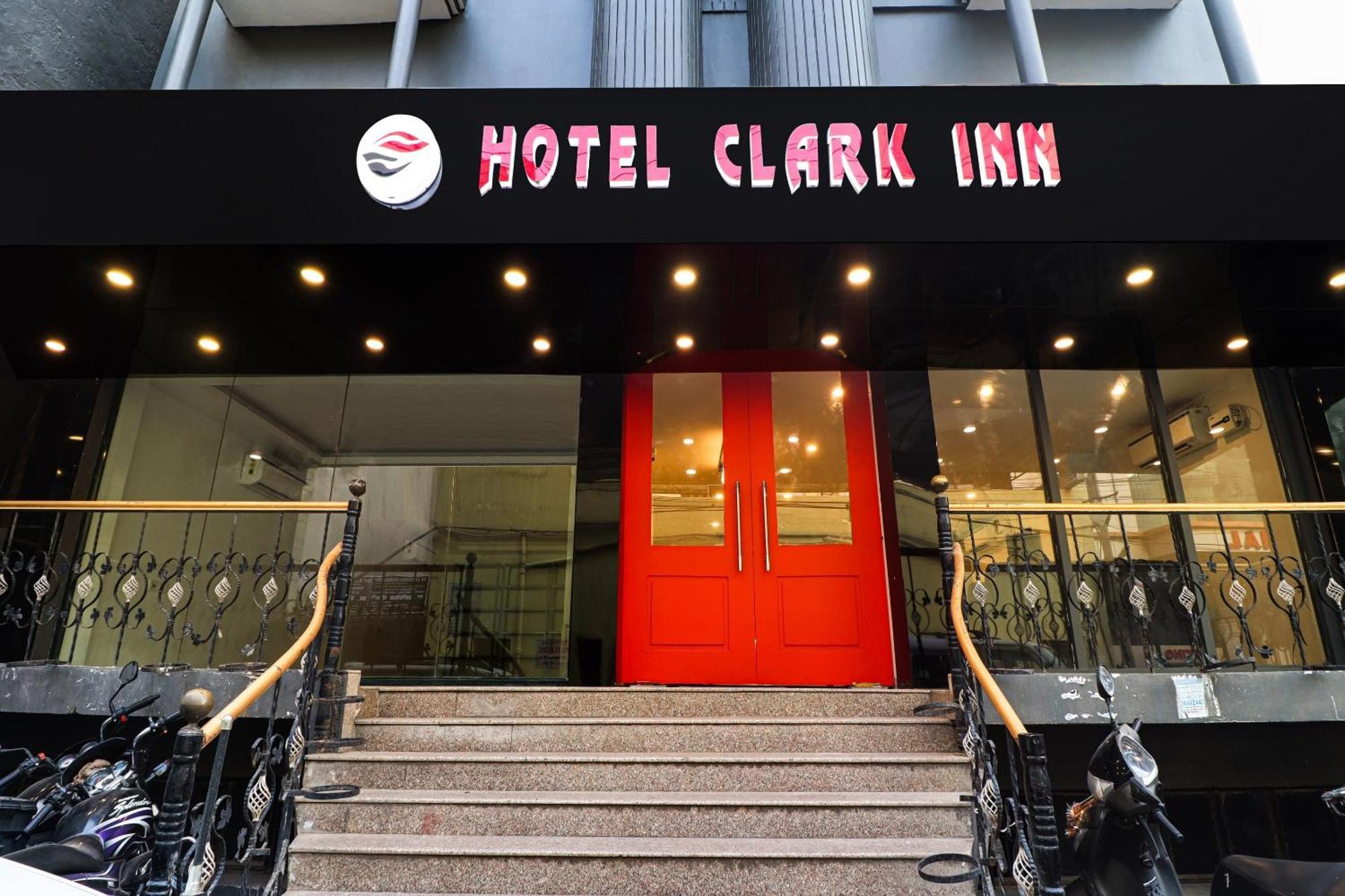 Townhouse Townhouse Clark Inn Patna  Exteriér fotografie