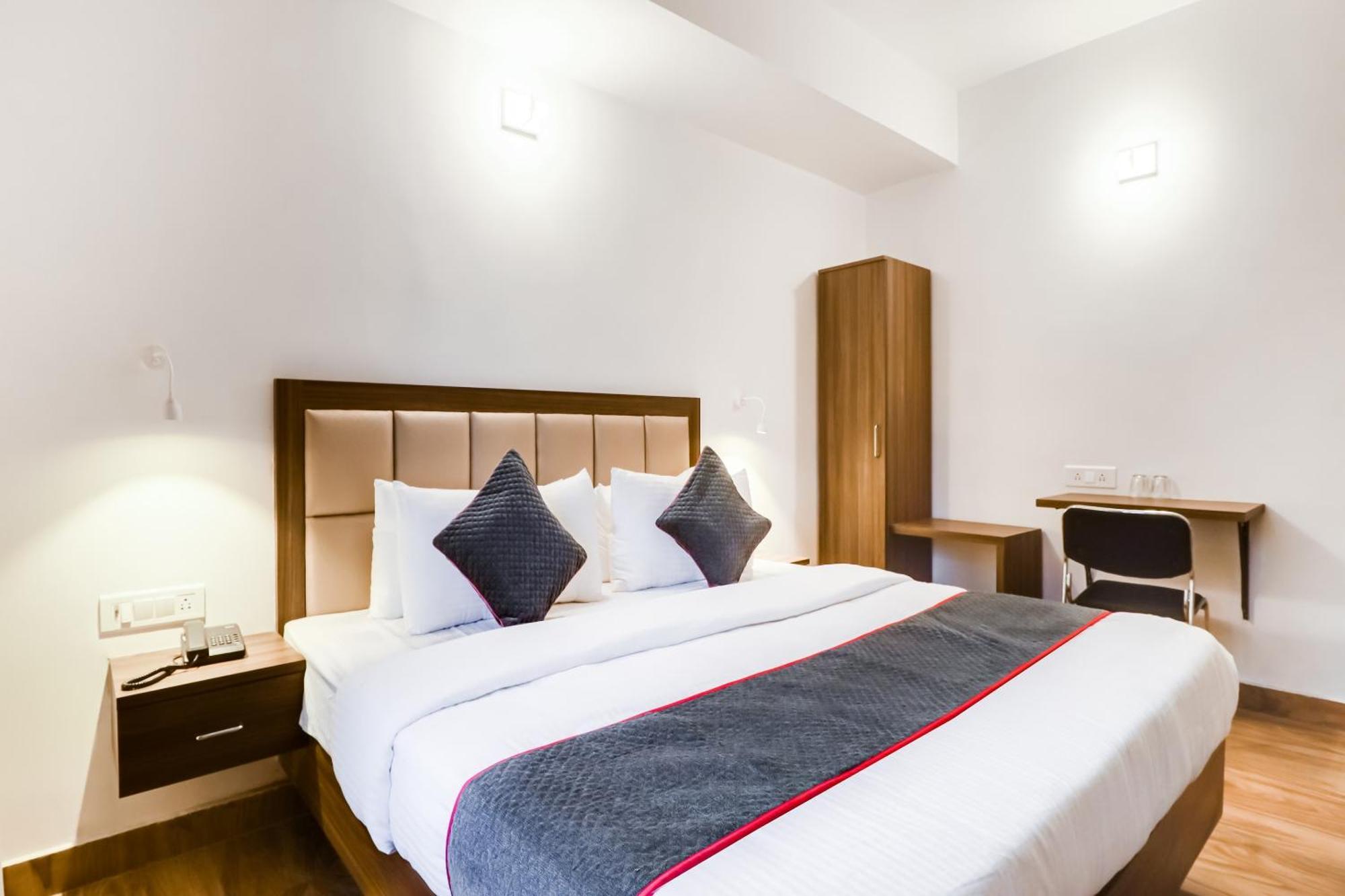 Townhouse Townhouse Clark Inn Patna  Exteriér fotografie