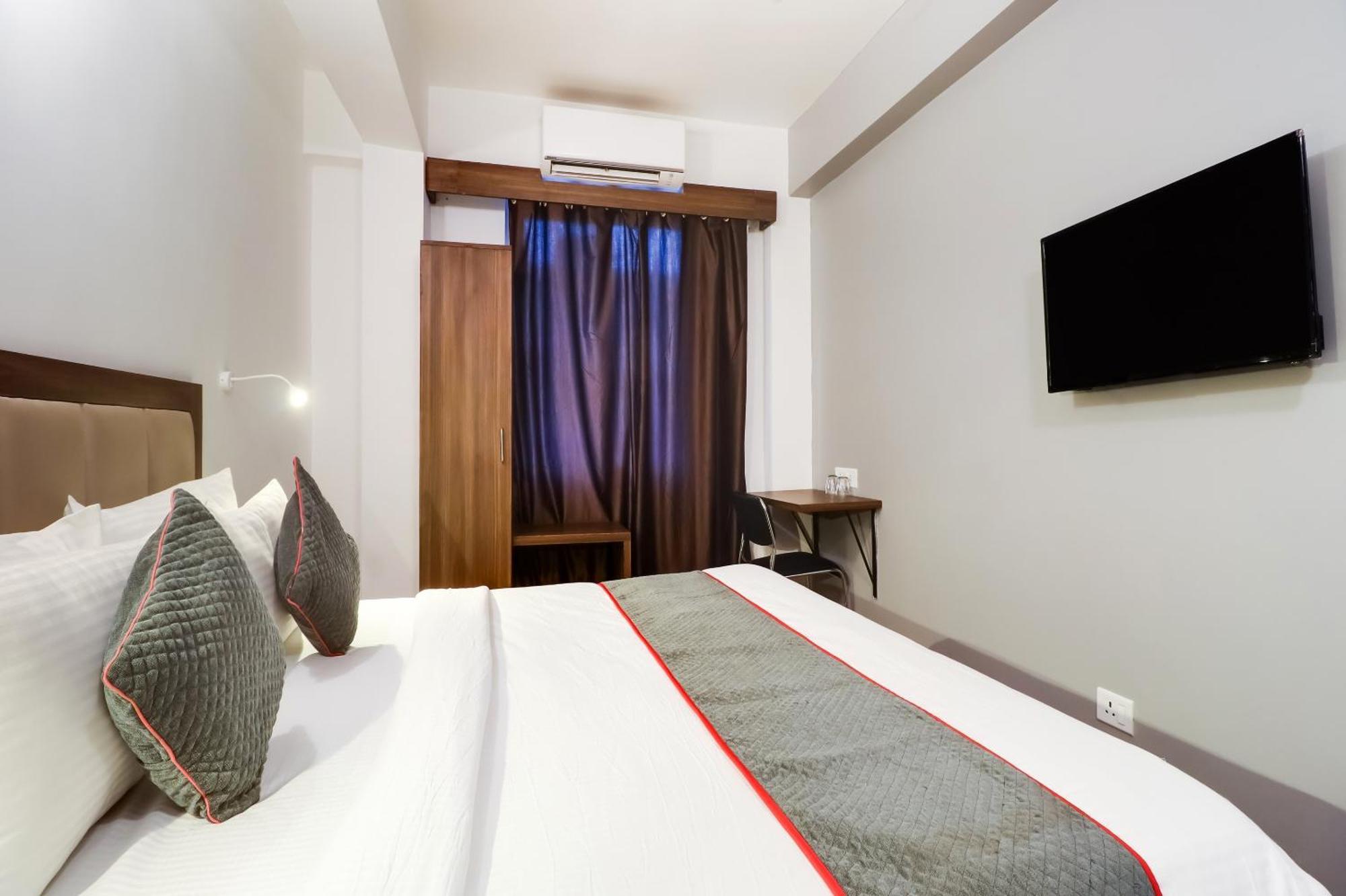 Townhouse Townhouse Clark Inn Patna  Exteriér fotografie